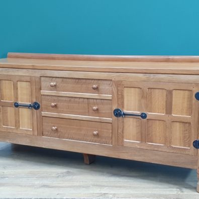 auction image